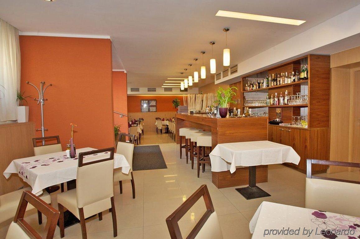 Grand Hotel Trencin Restaurant photo